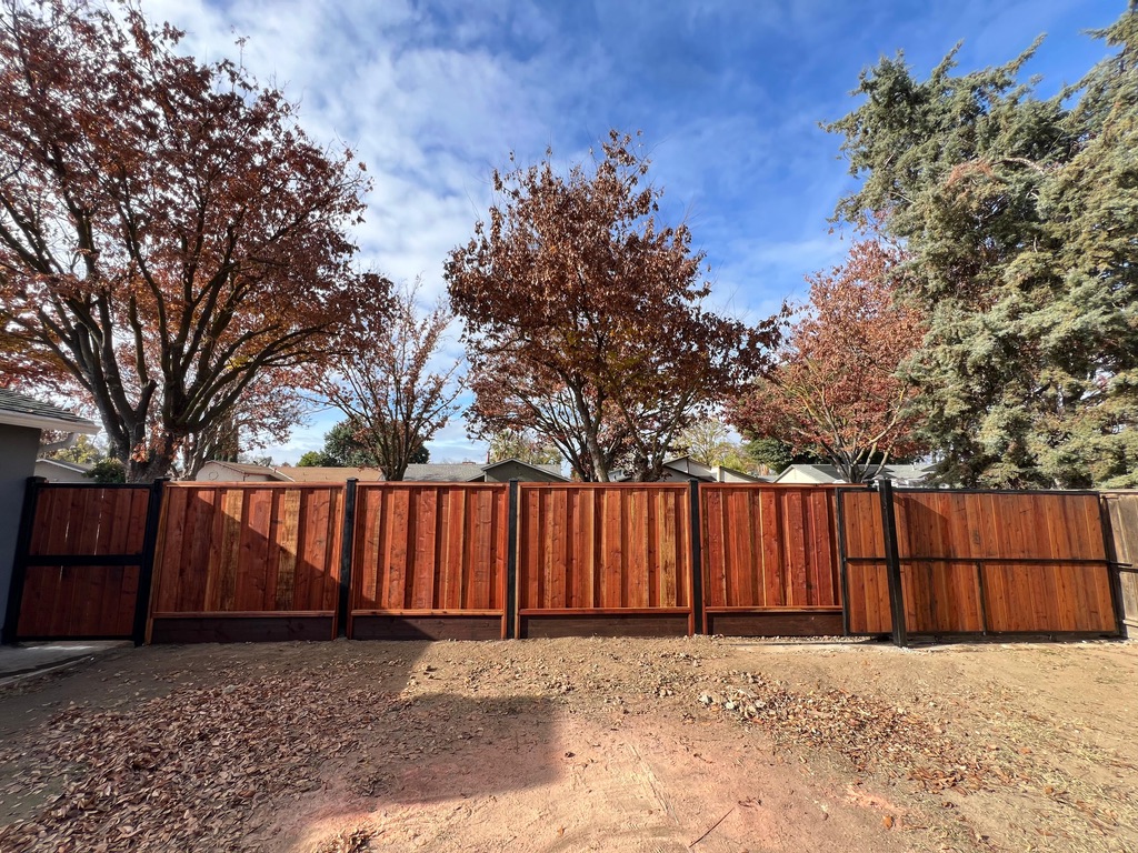 Long sliding fence